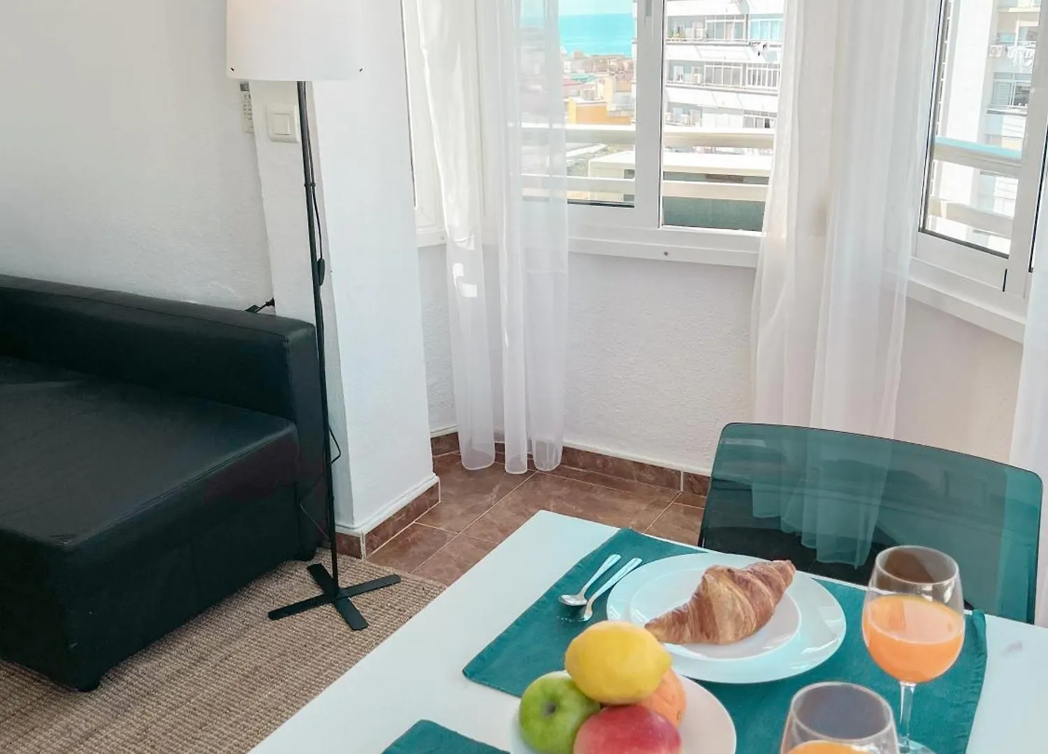 Apartament Cozy & Bright Flat Torremolinos Centre Hiszpania